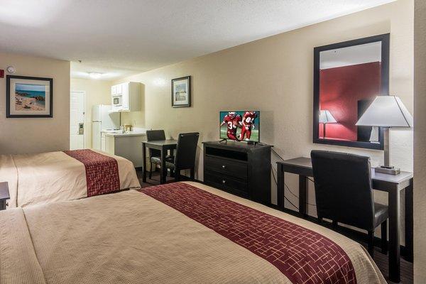 Red Roof Inn & Suites Pensacola-Nas Corry Beach Haven Dış mekan fotoğraf